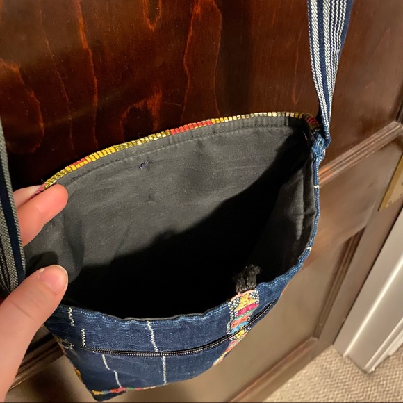 Handmade, fair trade, cross body purse - Picture 4 of 4